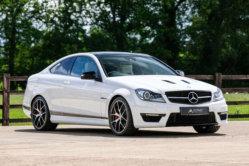 2013 Mercedes - Benz C63 AMG