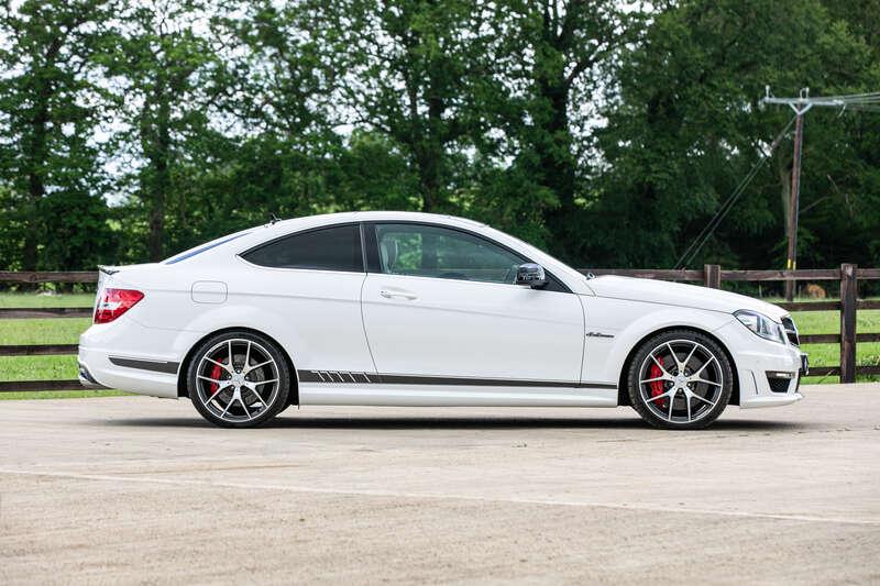 2013 Mercedes - Benz C63 AMG