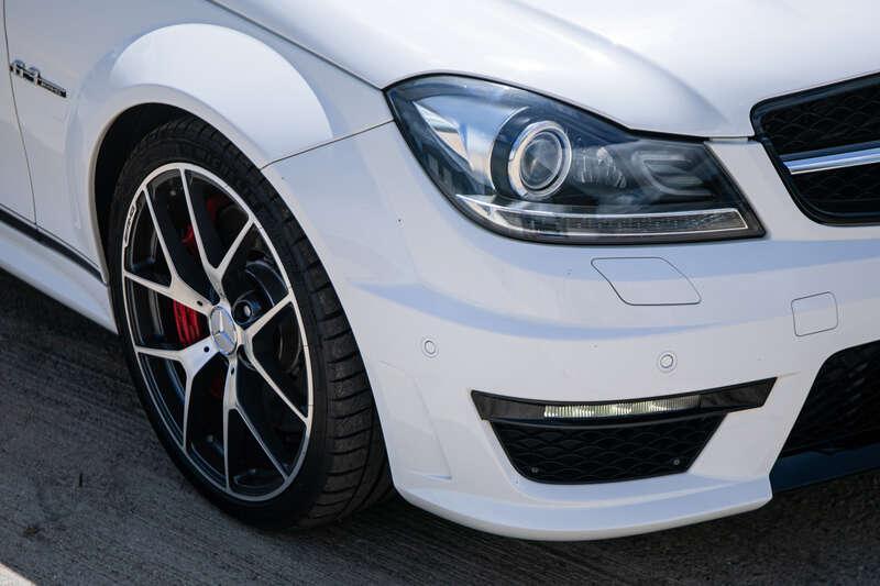2013 Mercedes - Benz C63 AMG