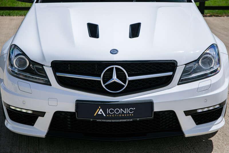 2013 Mercedes - Benz C63 AMG