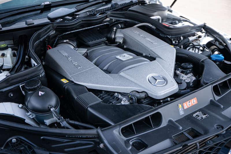 2013 Mercedes - Benz C63 AMG