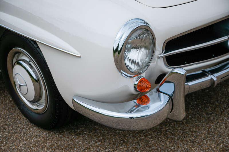 Mercedes - Benz 190SL
