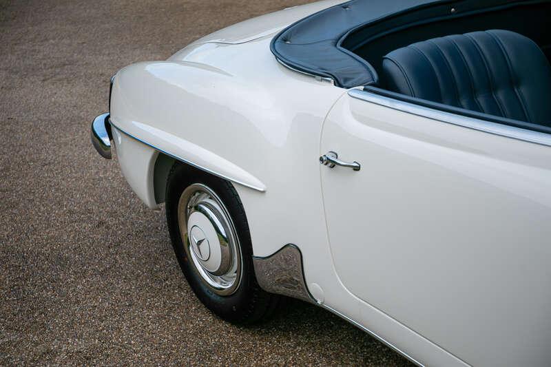Mercedes - Benz 190SL