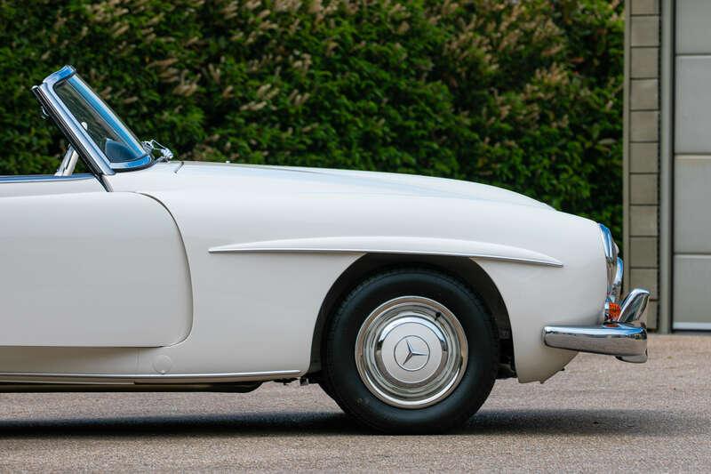 Mercedes - Benz 190SL
