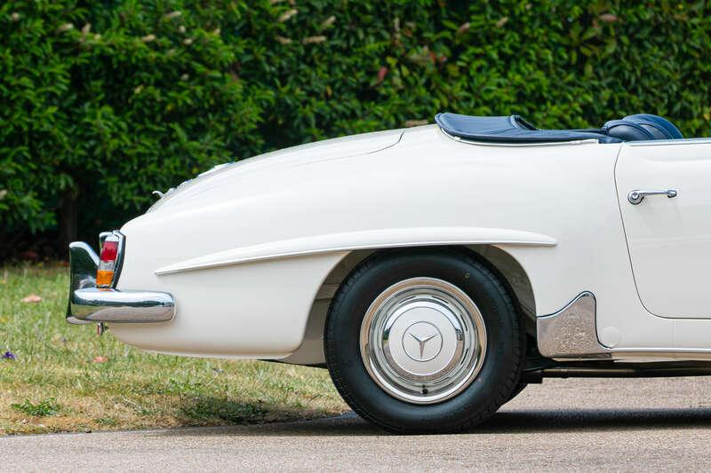 Mercedes - Benz 190SL