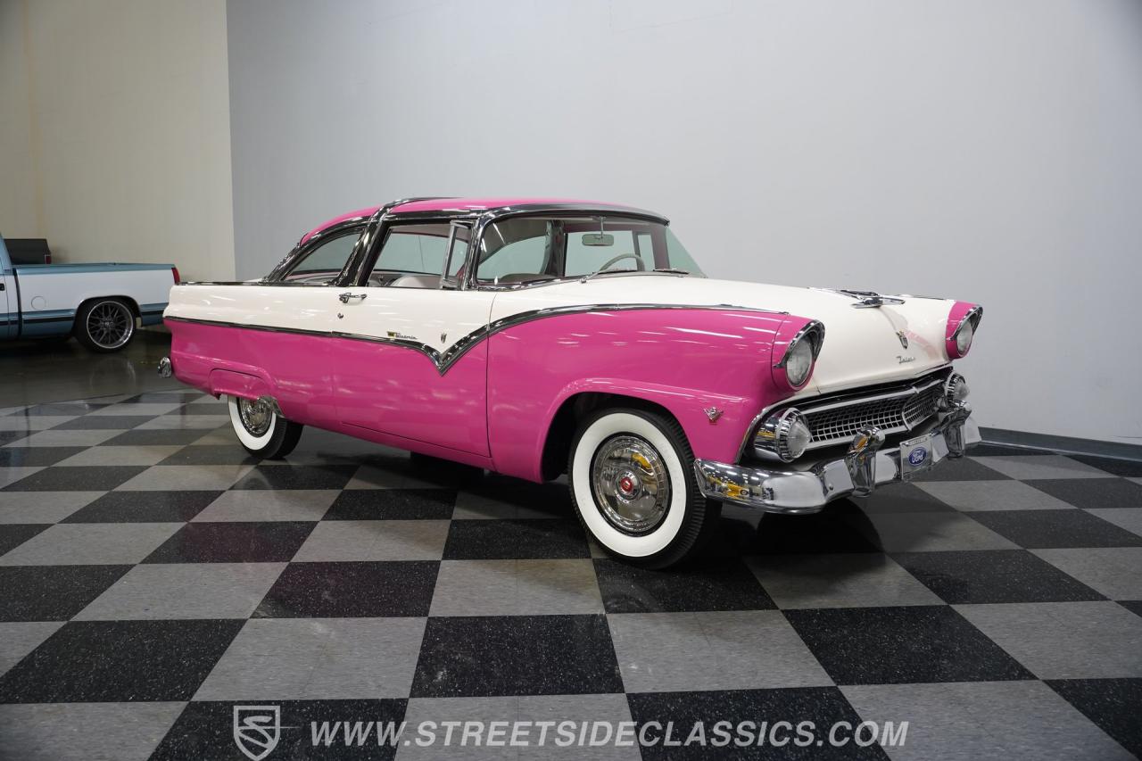 1955 Ford Crown Victoria