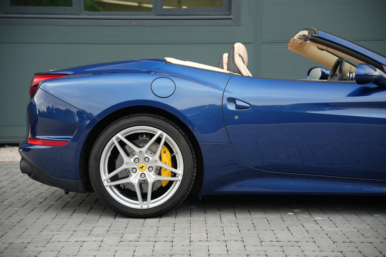 2015 Ferrari CALIFORNIA