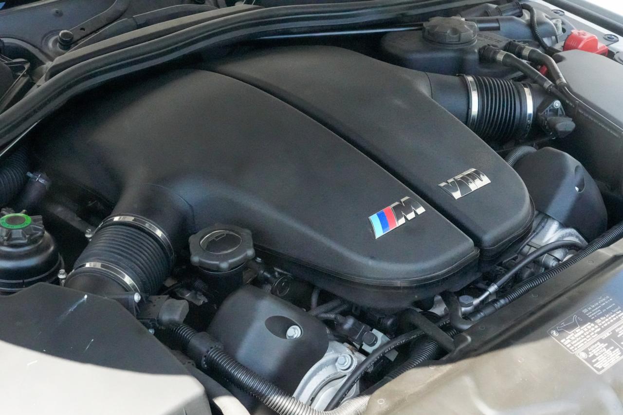 2005 BMW E60 M5