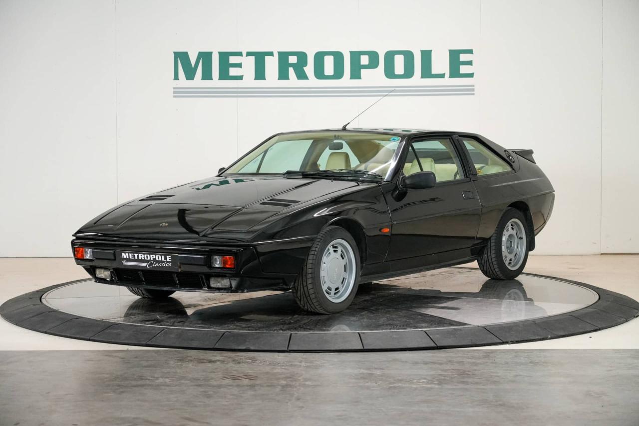 1986 Lotus Excel SE