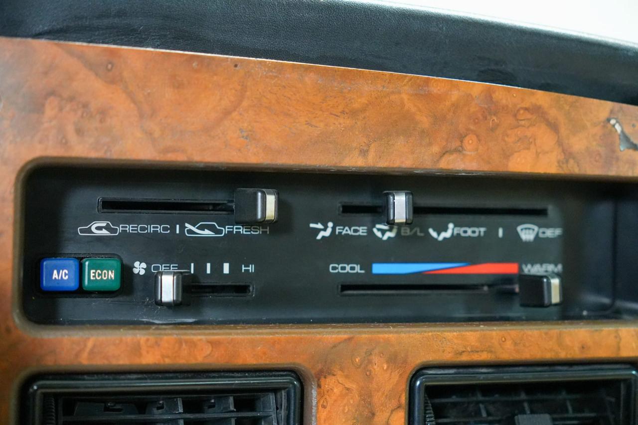 1986 Lotus Excel SE