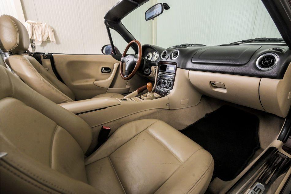 2000 Mazda MX-5