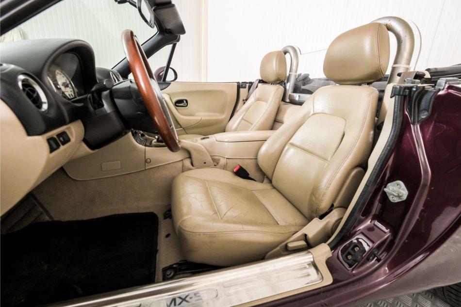 2000 Mazda MX-5