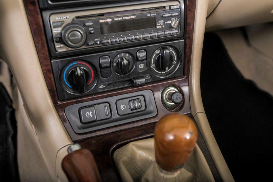 2000 Mazda MX-5