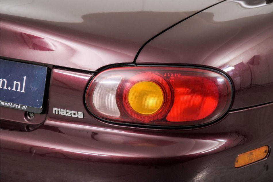 2000 Mazda MX-5