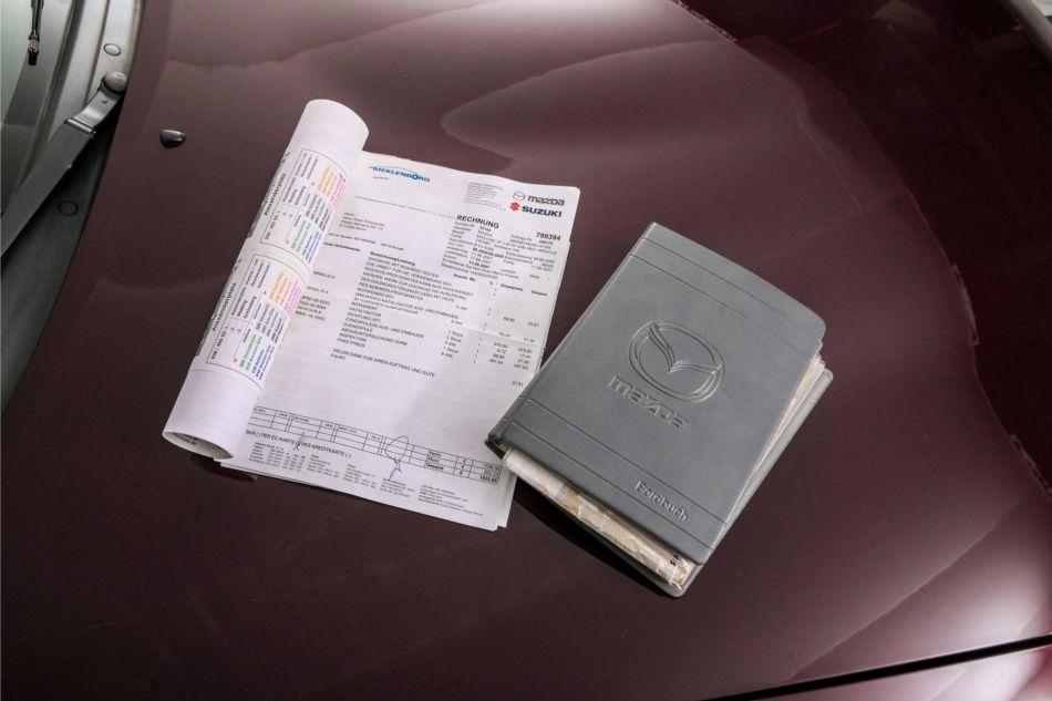 2000 Mazda MX-5