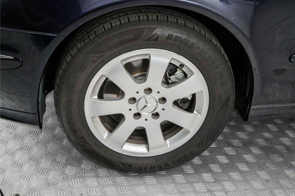 2004 Mercedes - Benz E-Klasse