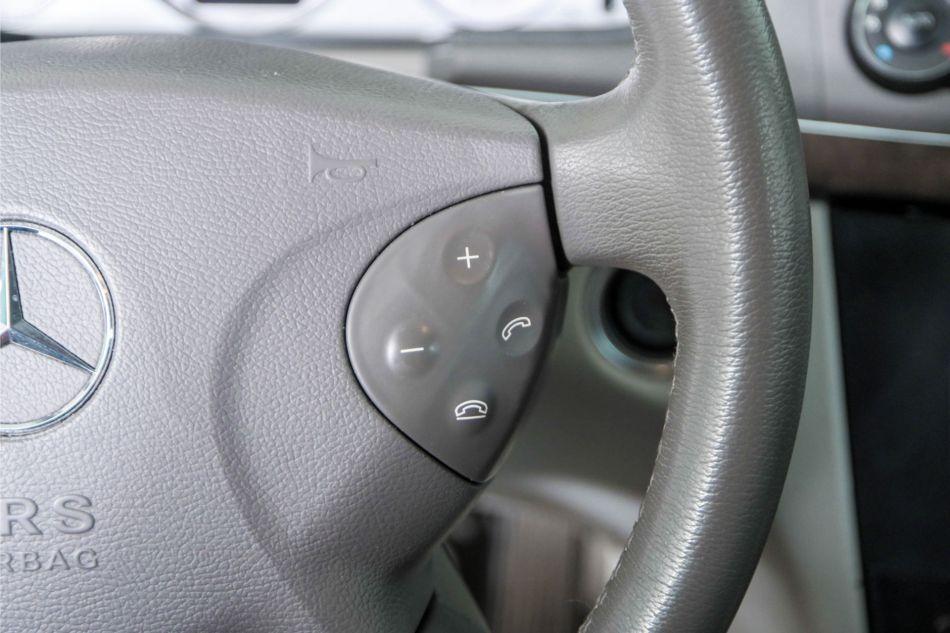 2004 Mercedes - Benz E-Klasse