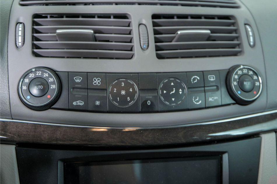 2004 Mercedes - Benz E-Klasse