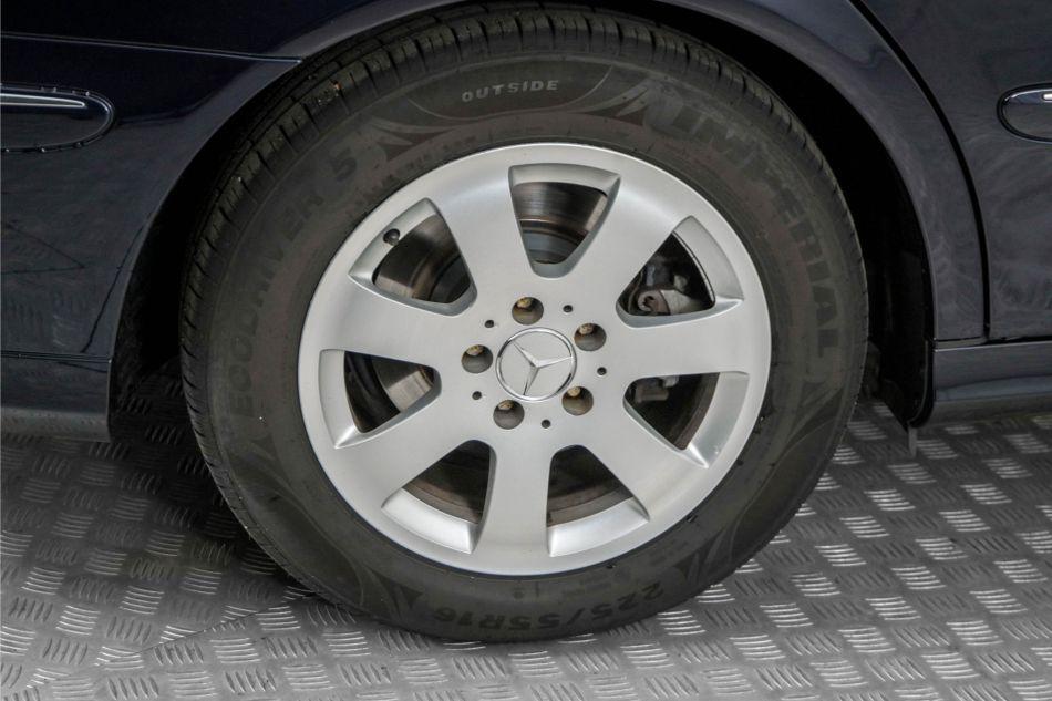 2004 Mercedes - Benz E-Klasse