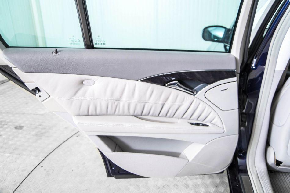 2004 Mercedes - Benz E-Klasse