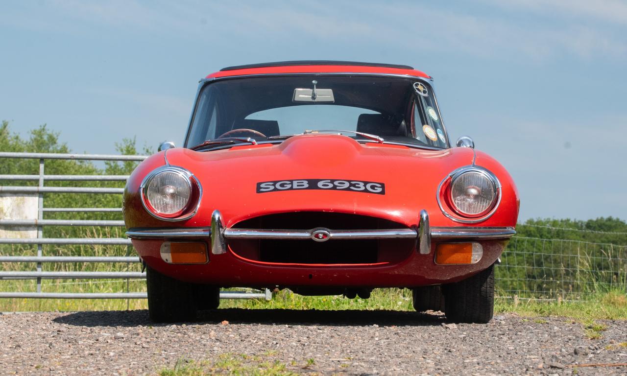 1969 Jaguar E-Type Series II Fixedhead Coupe 2+2