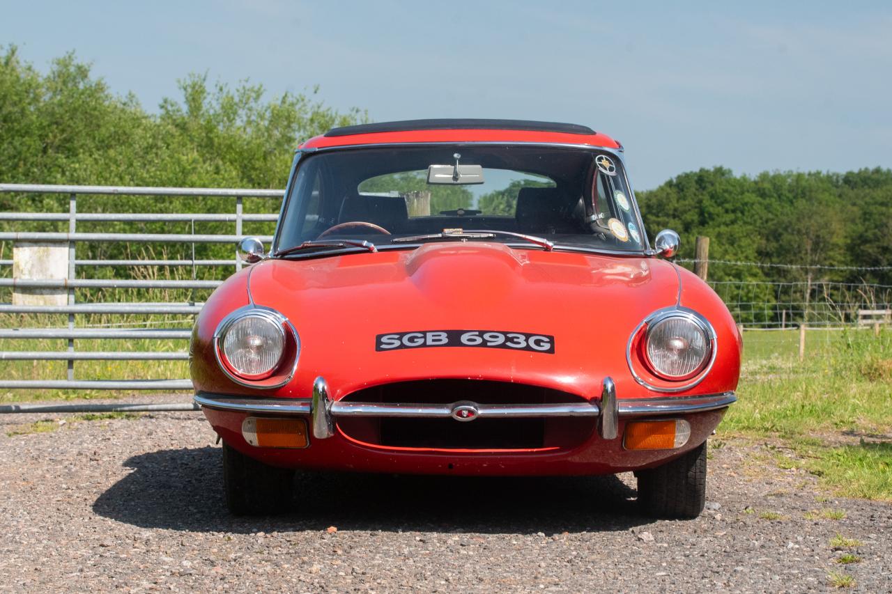 1969 Jaguar E-Type Series II Fixedhead Coupe 2+2