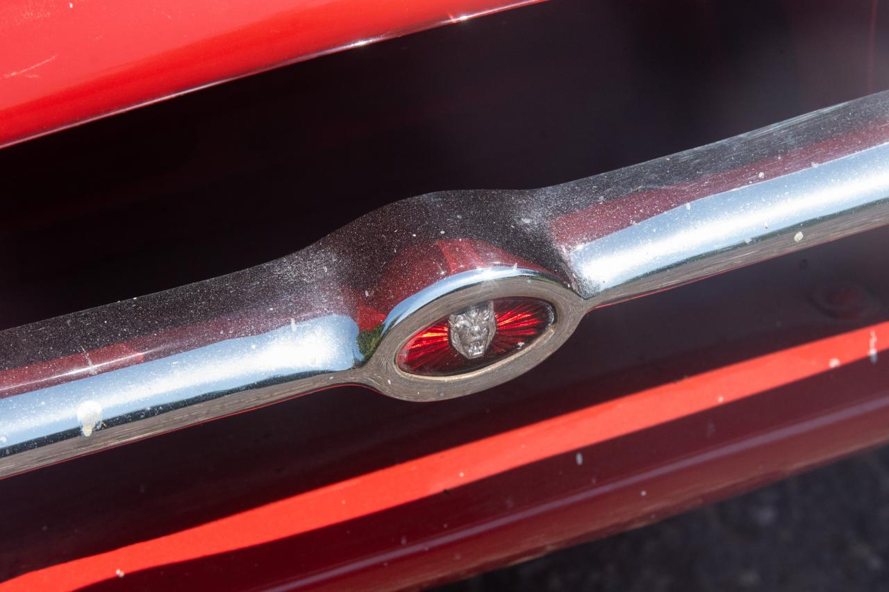 1969 Jaguar E-Type Series II Fixedhead Coupe 2+2