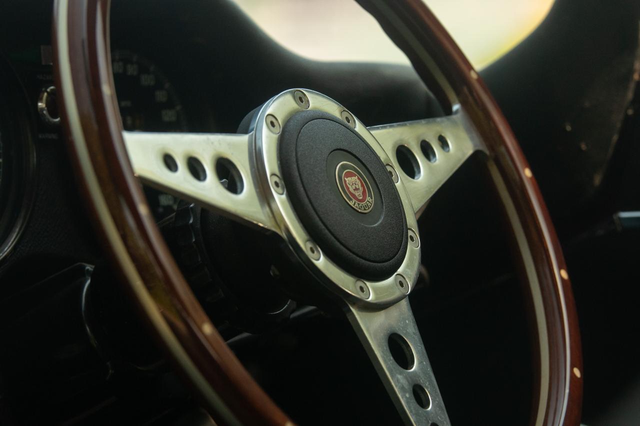 1969 Jaguar E-Type Series II Fixedhead Coupe 2+2