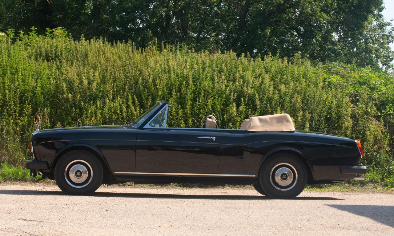 1981 Rolls - Royce Corniche Mulliner Park Ward