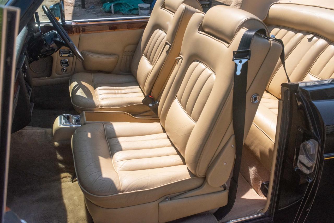1981 Rolls - Royce Corniche Mulliner Park Ward