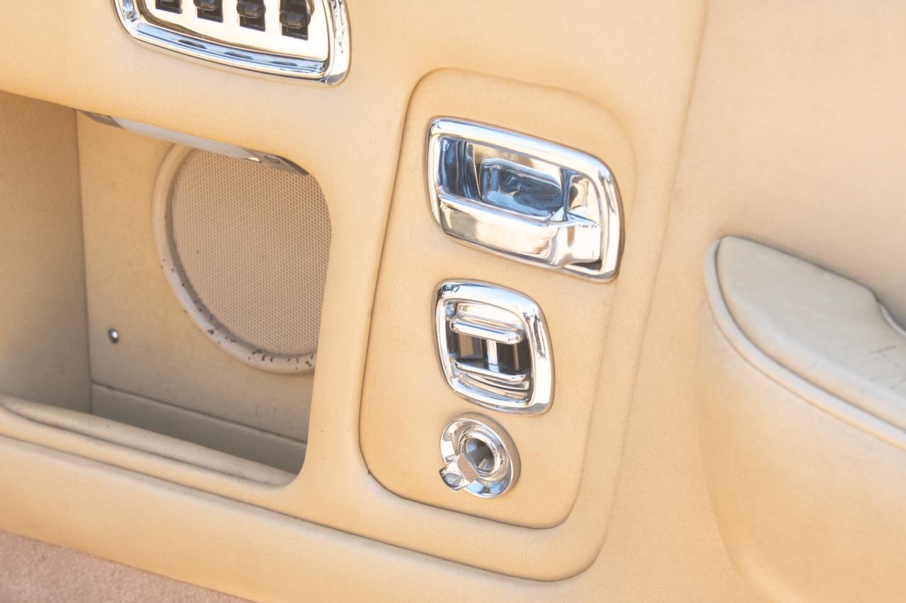 1981 Rolls - Royce Corniche Mulliner Park Ward