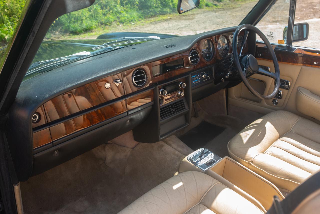 1981 Rolls - Royce Corniche Mulliner Park Ward