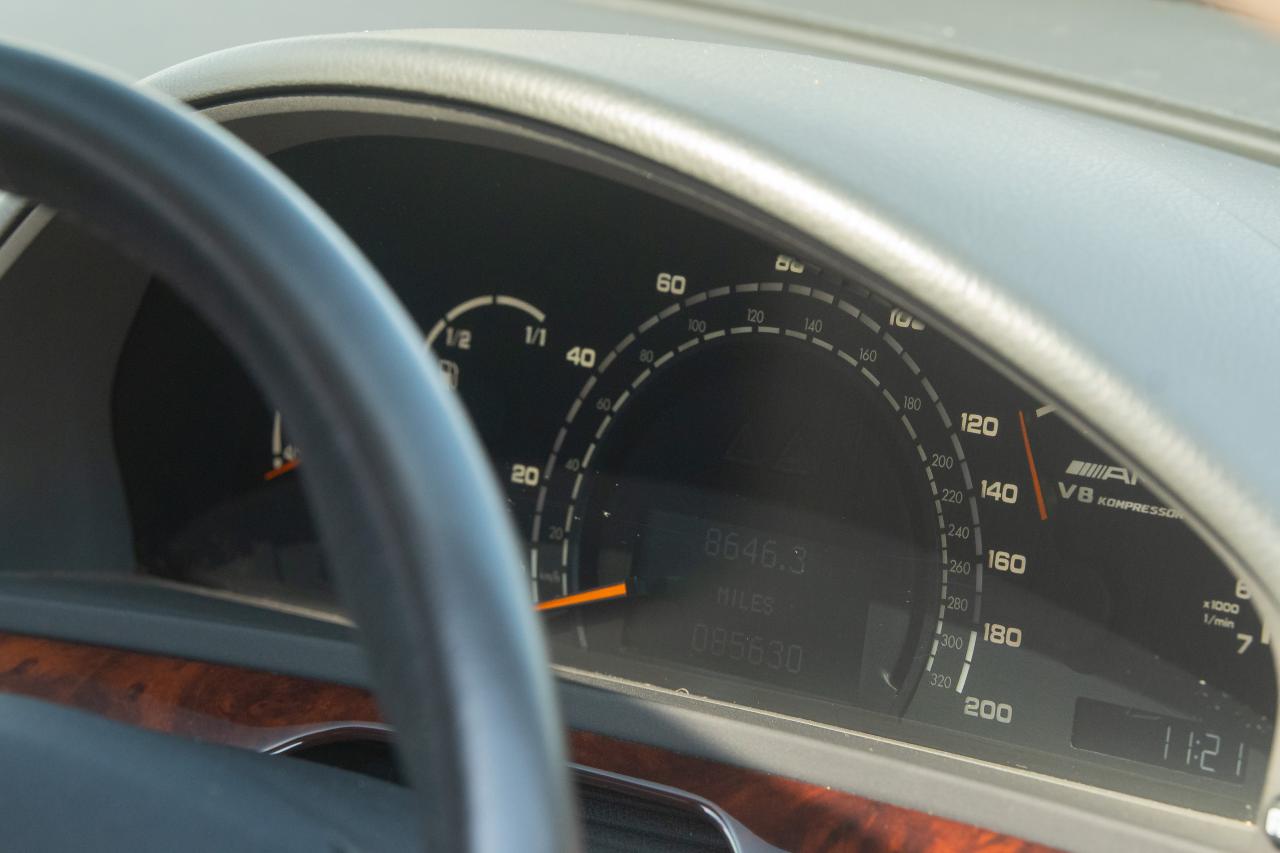 2002 Mercedes - Benz S55 AMG Limousine