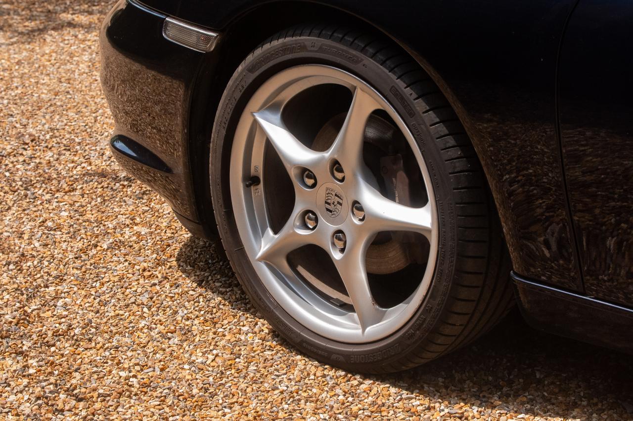2004 Porsche Boxster