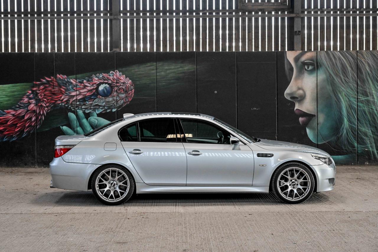 2007 BMW M5