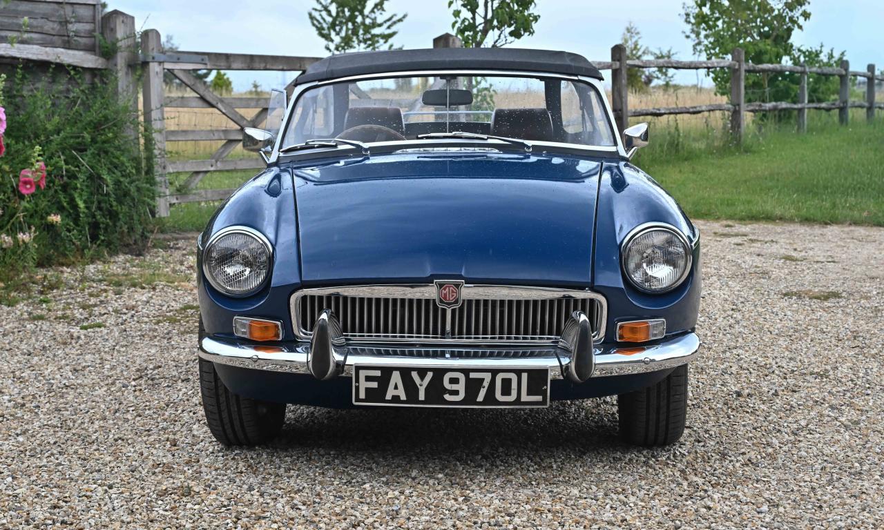1972 MG B Roadster
