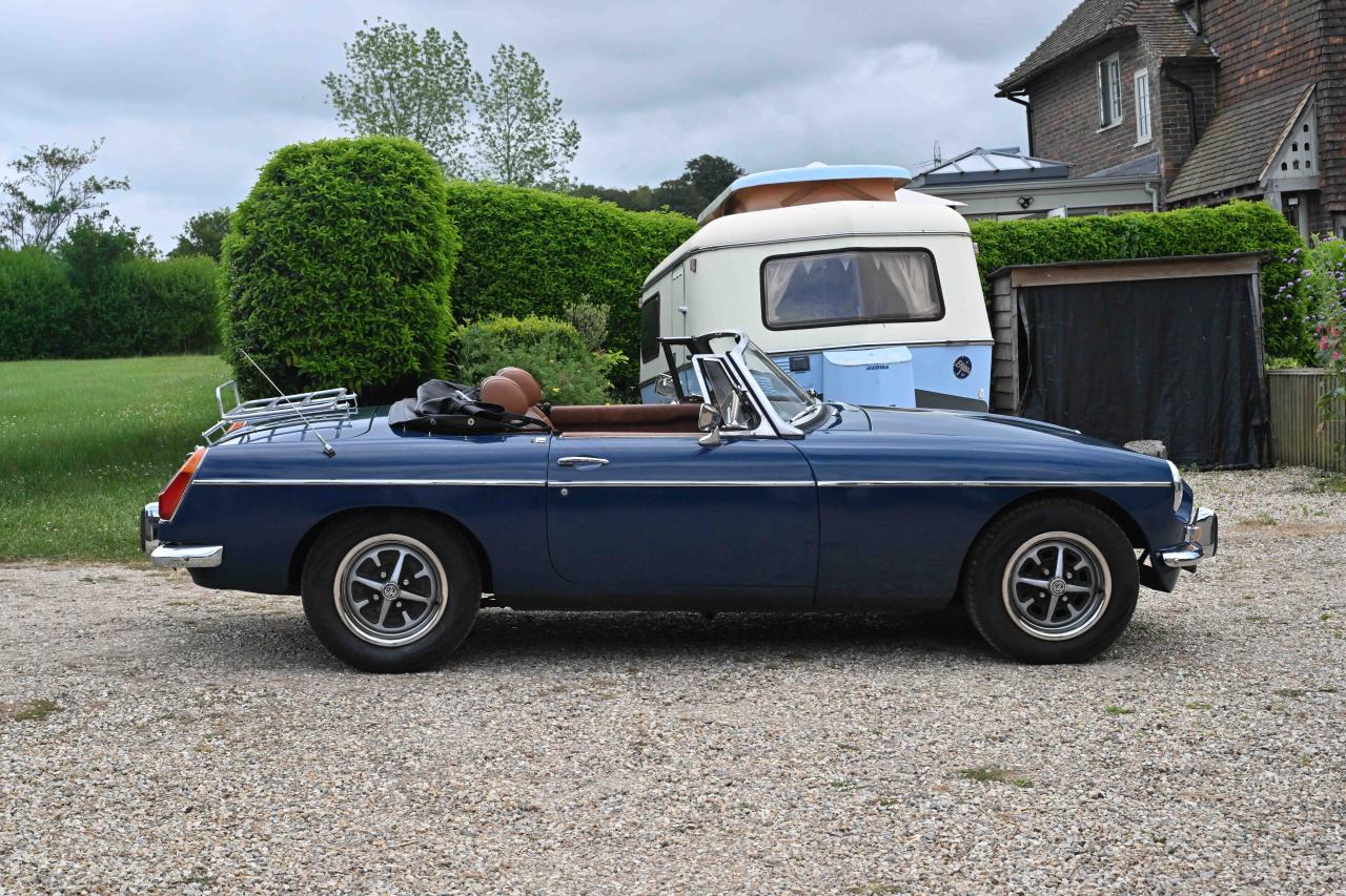 1972 MG B Roadster