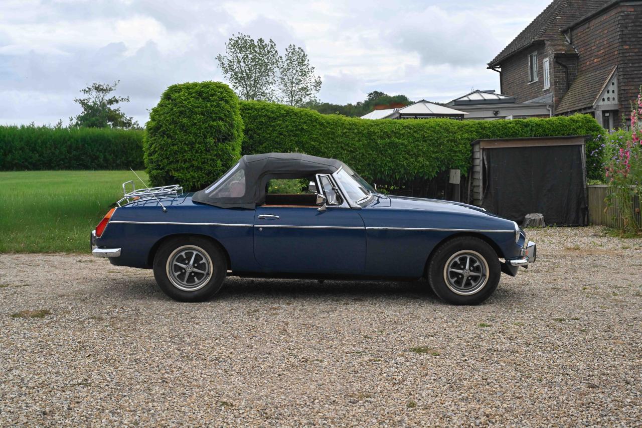1972 MG B Roadster
