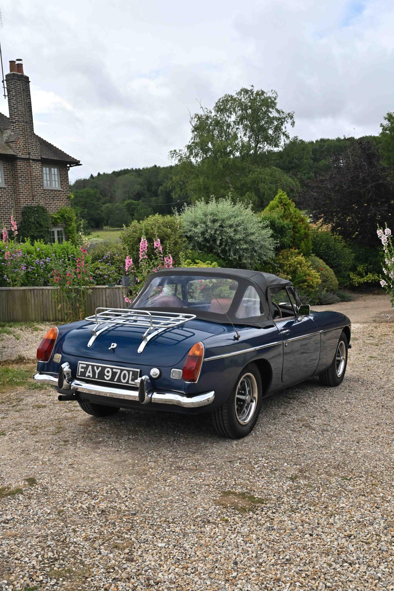 1972 MG B Roadster