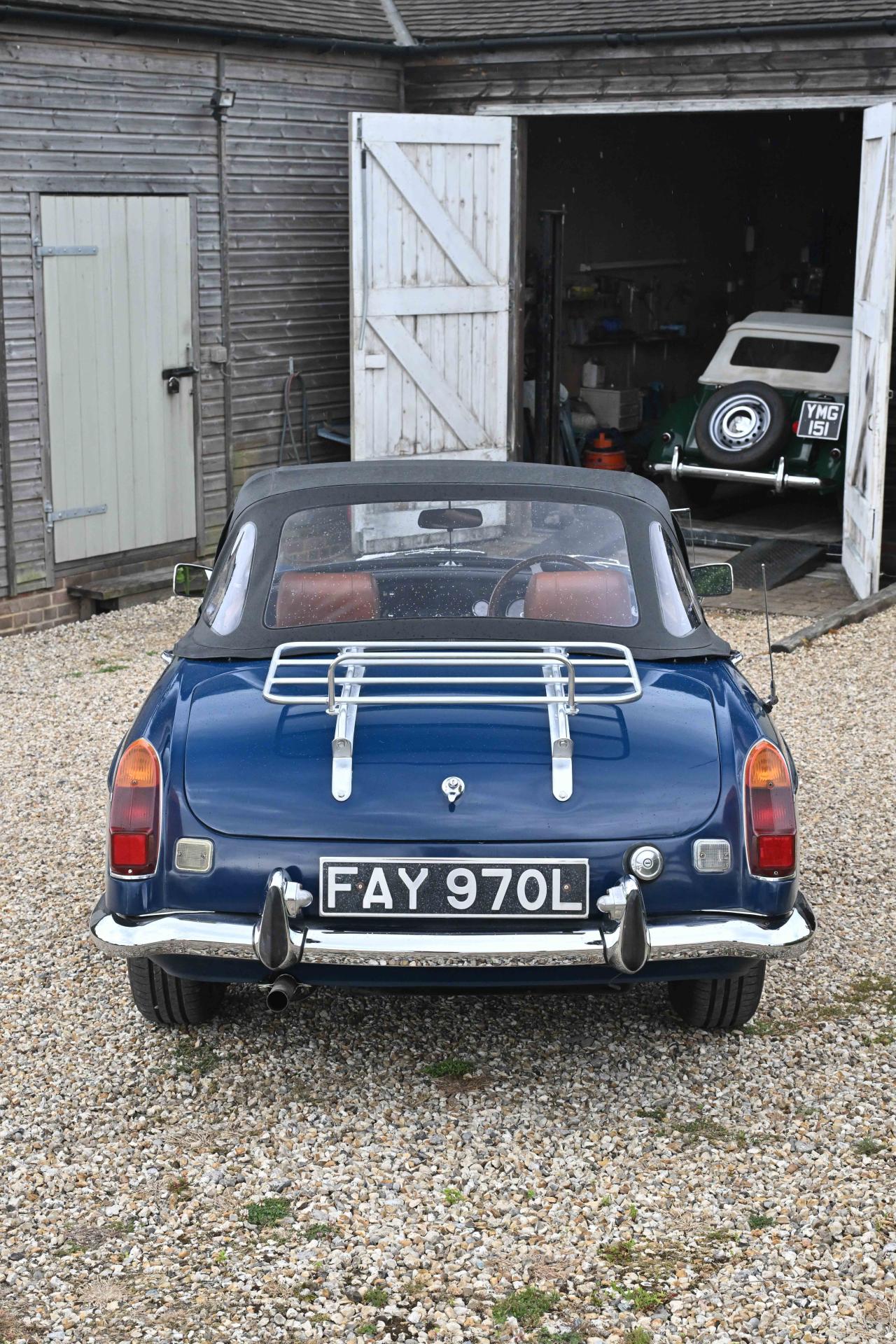 1972 MG B Roadster