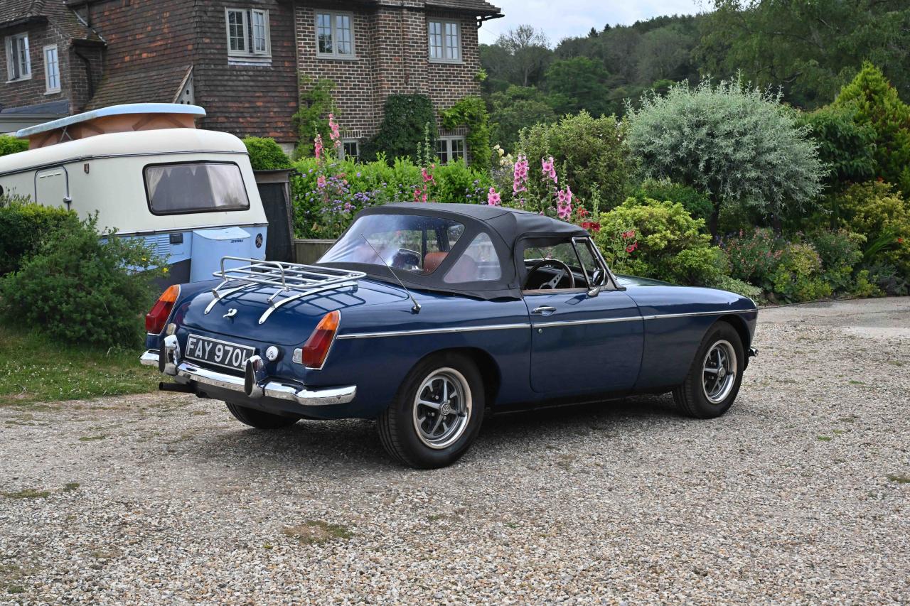 1972 MG B Roadster
