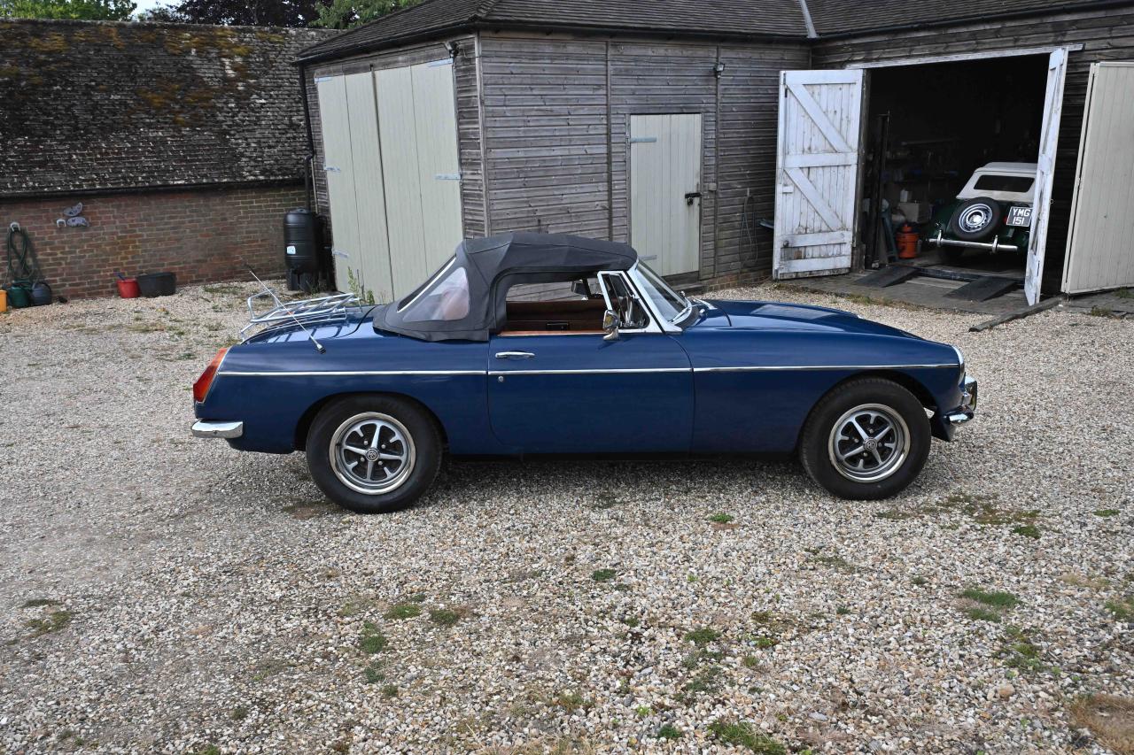 1972 MG B Roadster