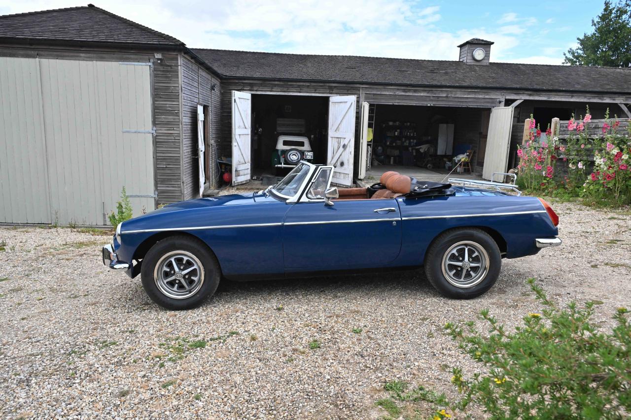 1972 MG B Roadster