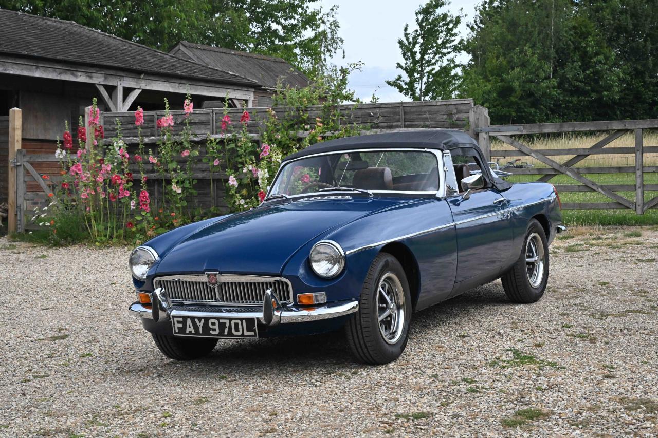1972 MG B Roadster