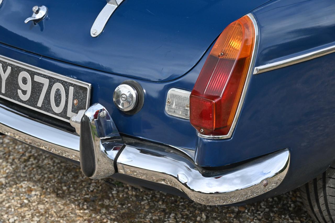 1972 MG B Roadster