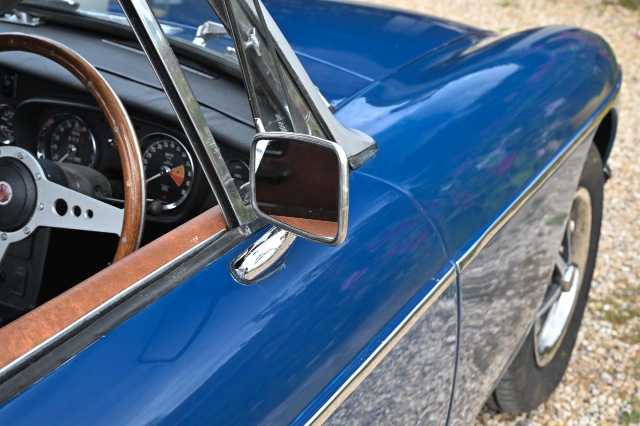 1972 MG B Roadster