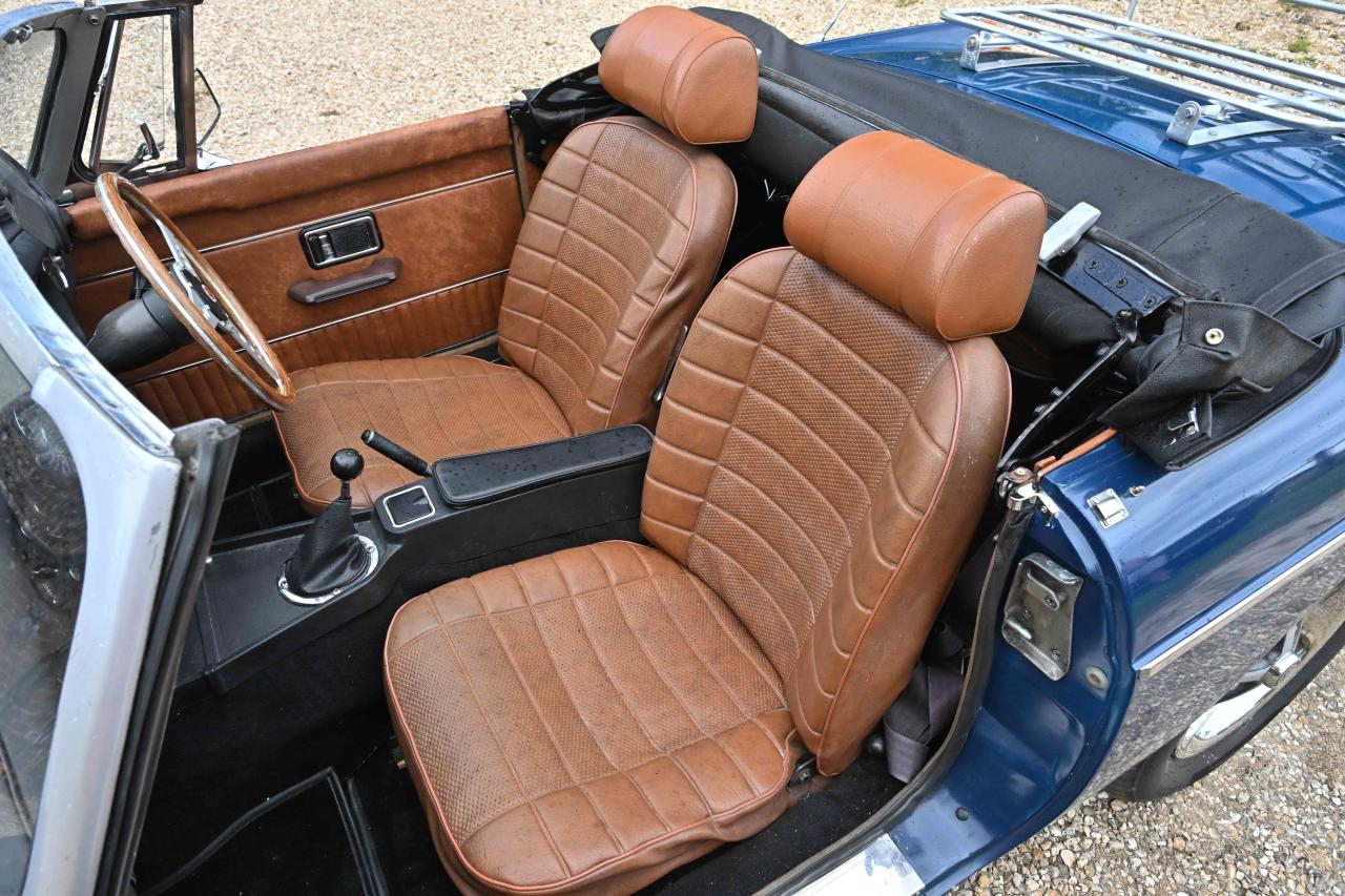 1972 MG B Roadster
