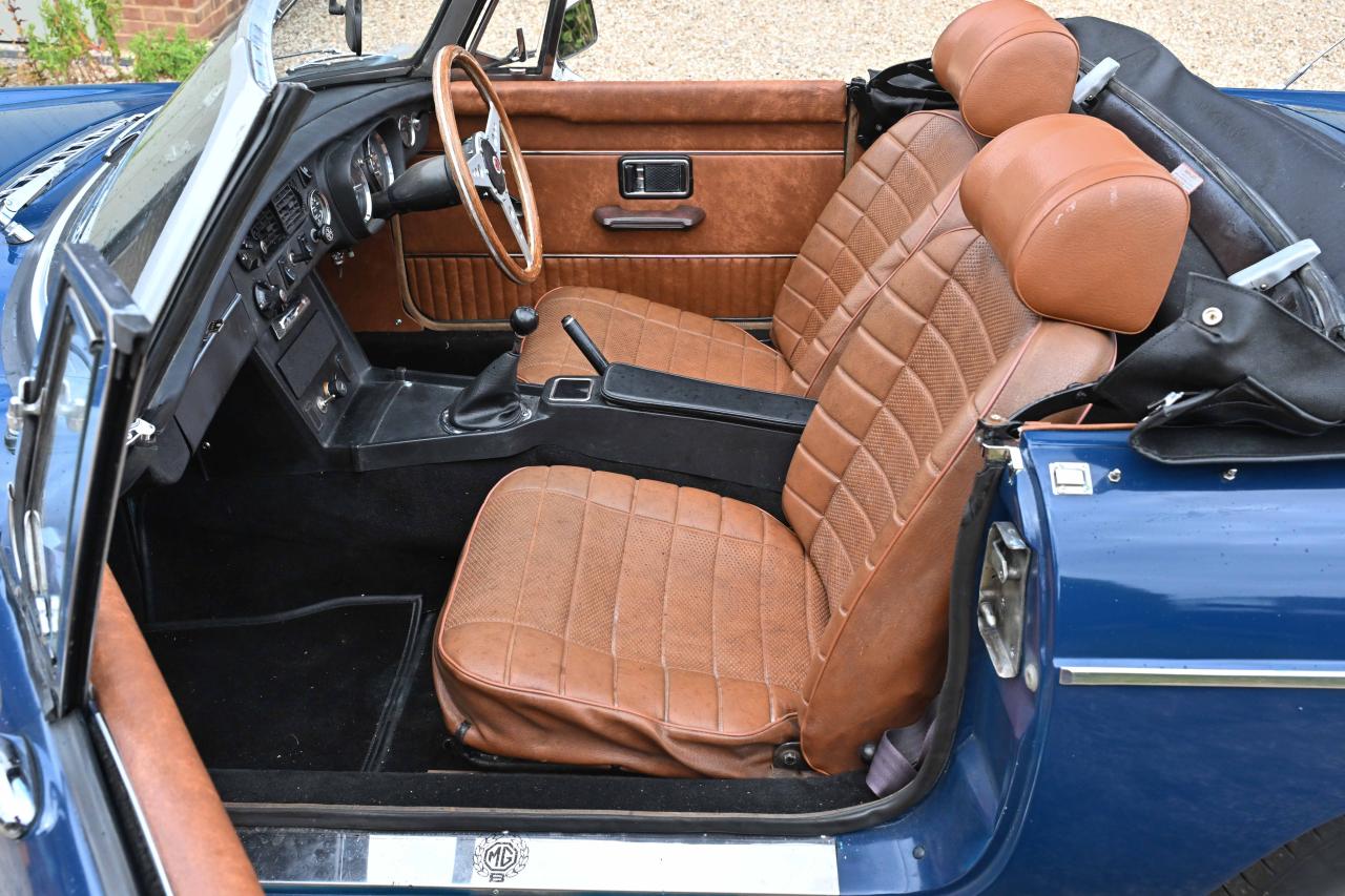 1972 MG B Roadster