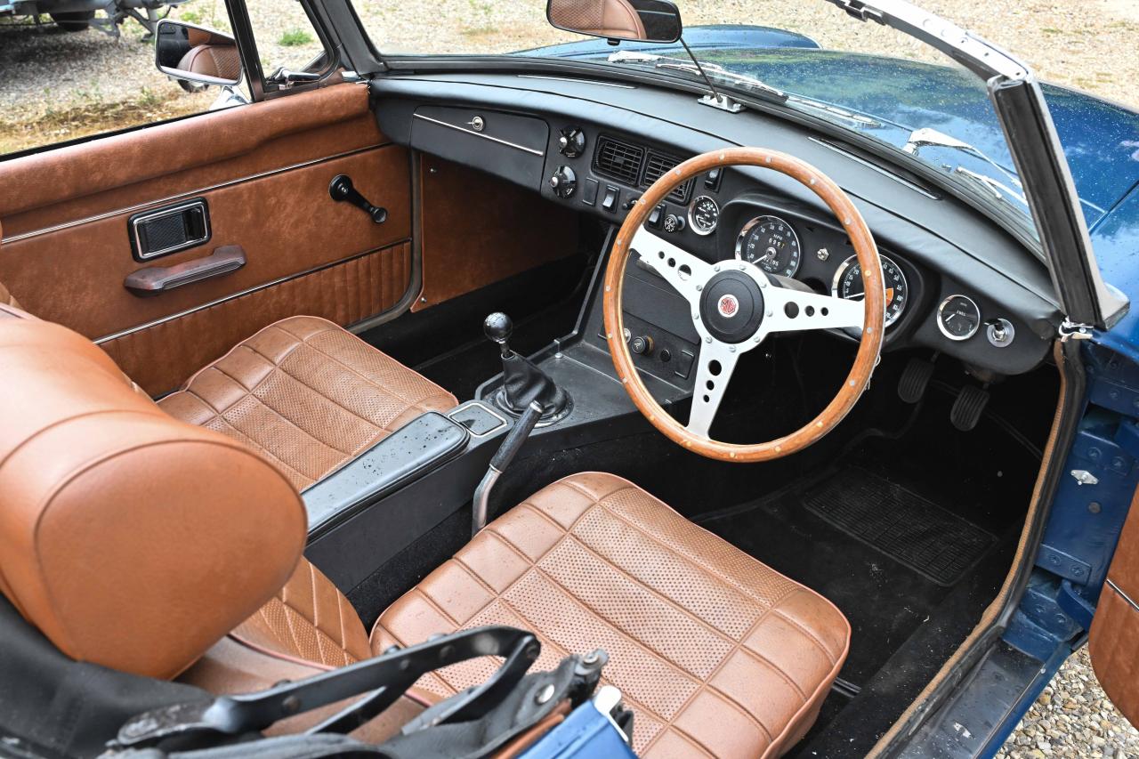 1972 MG B Roadster