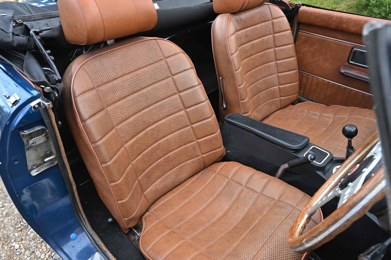 1972 MG B Roadster